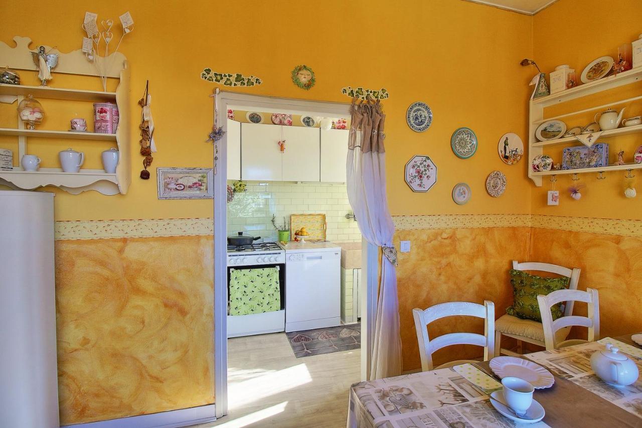 Villa Le Fate Dimora Di Charme Con Piscina Lazise Ngoại thất bức ảnh